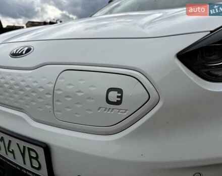 Белый Киа Niro, объемом двигателя 0 л и пробегом 100 тыс. км за 18999 $, фото 14 на Automoto.ua