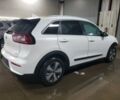 Белый Киа Niro, объемом двигателя 1.6 л и пробегом 159 тыс. км за 11900 $, фото 5 на Automoto.ua
