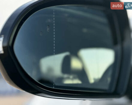 Білий Кіа Niro, об'ємом двигуна 0 л та пробігом 74 тис. км за 18700 $, фото 16 на Automoto.ua