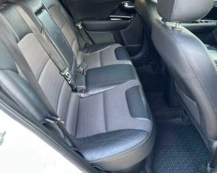 Белый Киа Niro, объемом двигателя 0 л и пробегом 91 тыс. км за 11300 $, фото 11 на Automoto.ua