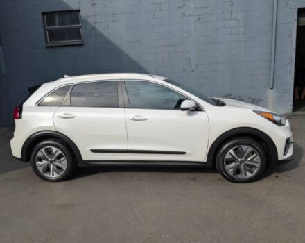 Білий Кіа Niro, об'ємом двигуна 0 л та пробігом 42 тис. км за 9800 $, фото 3 на Automoto.ua