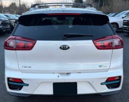 Білий Кіа Niro, об'ємом двигуна 0 л та пробігом 31 тис. км за 13900 $, фото 5 на Automoto.ua