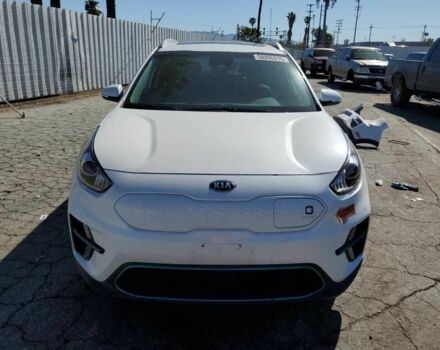 Белый Киа Niro, объемом двигателя 0 л и пробегом 48 тыс. км за 3500 $, фото 4 на Automoto.ua
