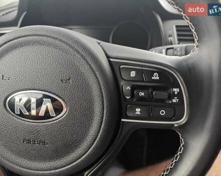 Белый Киа Niro, объемом двигателя 0 л и пробегом 162 тыс. км за 17300 $, фото 42 на Automoto.ua