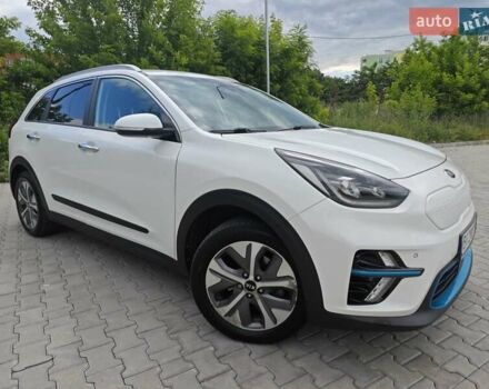 Белый Киа Niro, объемом двигателя 0 л и пробегом 162 тыс. км за 17300 $, фото 23 на Automoto.ua