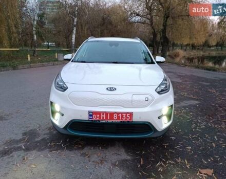 Білий Кіа Niro, об'ємом двигуна 0 л та пробігом 210 тис. км за 17600 $, фото 27 на Automoto.ua