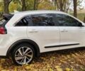 Белый Киа Niro, объемом двигателя 1.6 л и пробегом 125 тыс. км за 17300 $, фото 2 на Automoto.ua