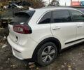 Білий Кіа Niro, об'ємом двигуна 1.58 л та пробігом 97 тис. км за 8900 $, фото 7 на Automoto.ua