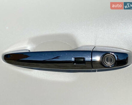 Белый Киа Niro, объемом двигателя 0 л и пробегом 70 тыс. км за 18850 $, фото 38 на Automoto.ua