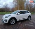 Білий Кіа Niro, об'ємом двигуна 0 л та пробігом 210 тис. км за 17600 $, фото 34 на Automoto.ua