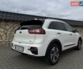 Киа Niro 2019 в Львове на Automoto.ua Белый Киа Niro, объемом двигателя 0 л и пробегом 97 тыс. км за 19000 $, фото 6 на Automoto.ua