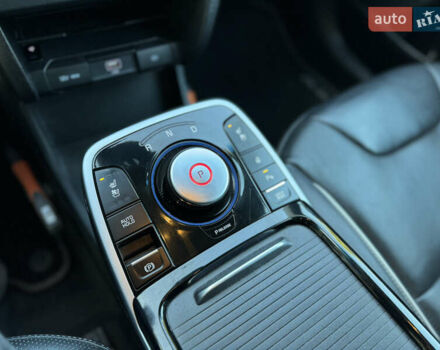 Белый Киа Niro, объемом двигателя 0 л и пробегом 147 тыс. км за 18500 $, фото 29 на Automoto.ua