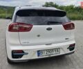 Белый Киа Niro, объемом двигателя 0 л и пробегом 162 тыс. км за 17300 $, фото 13 на Automoto.ua