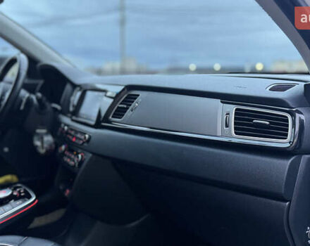 Білий Кіа Niro, об'ємом двигуна 0 л та пробігом 124 тис. км за 16999 $, фото 36 на Automoto.ua