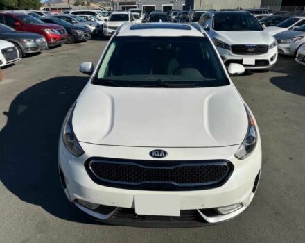 Білий Кіа Niro, об'ємом двигуна 1.6 л та пробігом 34 тис. км за 9700 $, фото 1 на Automoto.ua