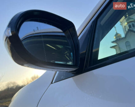 Белый Киа Niro, объемом двигателя 0 л и пробегом 58 тыс. км за 19300 $, фото 7 на Automoto.ua