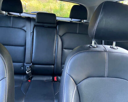 Білий Кіа Niro, об'ємом двигуна 0 л та пробігом 164 тис. км за 13500 $, фото 16 на Automoto.ua