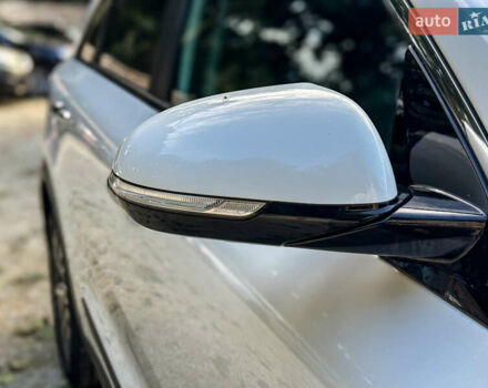 Білий Кіа Niro, об'ємом двигуна 0 л та пробігом 204 тис. км за 17800 $, фото 60 на Automoto.ua