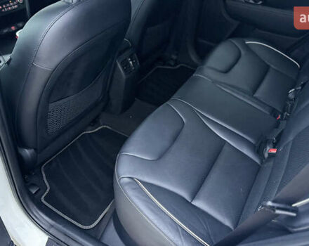 Білий Кіа Niro, об'ємом двигуна 0 л та пробігом 124 тис. км за 16999 $, фото 14 на Automoto.ua