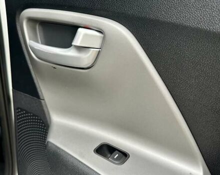 Белый Киа Niro, объемом двигателя 1.6 л и пробегом 213 тыс. км за 16500 $, фото 30 на Automoto.ua