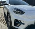 Белый Киа Niro, объемом двигателя 0 л и пробегом 157 тыс. км за 16900 $, фото 7 на Automoto.ua