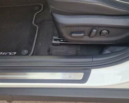 Киа Niro 2019 в Дубно на Automoto.ua Белый Киа Niro, объемом двигателя 0 л и пробегом 173 тыс. км за 17400 $, фото 26 на Automoto.ua