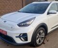 Киа Niro 2019 в Дубно на Automoto.ua Белый Киа Niro, объемом двигателя 0 л и пробегом 173 тыс. км за 17400 $, фото 1 на Automoto.ua