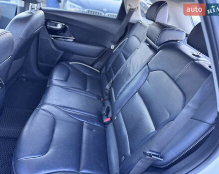 Белый Киа Niro, объемом двигателя 0 л и пробегом 210 тыс. км за 15900 $, фото 43 на Automoto.ua