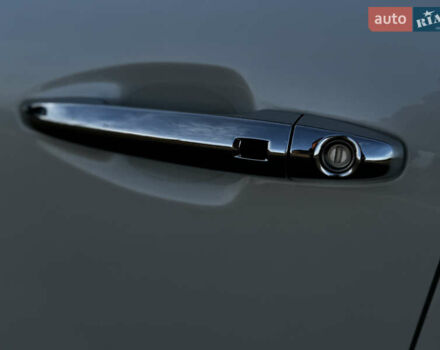 Білий Кіа Niro, об'ємом двигуна 0 л та пробігом 74 тис. км за 18700 $, фото 14 на Automoto.ua