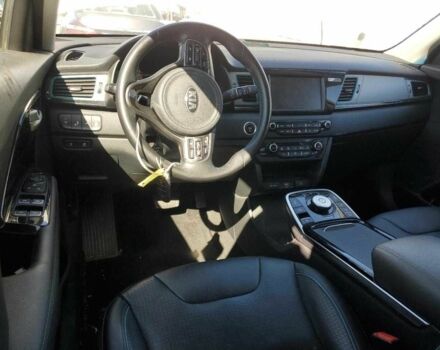 Белый Киа Niro, объемом двигателя 0 л и пробегом 48 тыс. км за 3500 $, фото 7 на Automoto.ua