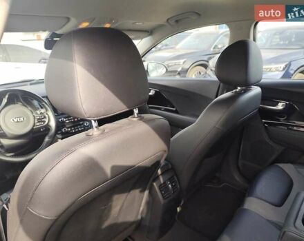 Белый Киа Niro, объемом двигателя 0 л и пробегом 105 тыс. км за 17555 $, фото 40 на Automoto.ua