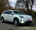 Білий Кіа Niro, об'ємом двигуна 0 л та пробігом 210 тис. км за 17600 $, фото 14 на Automoto.ua