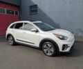 Белый Киа Niro, объемом двигателя 0 л и пробегом 35 тыс. км за 5500 $, фото 2 на Automoto.ua
