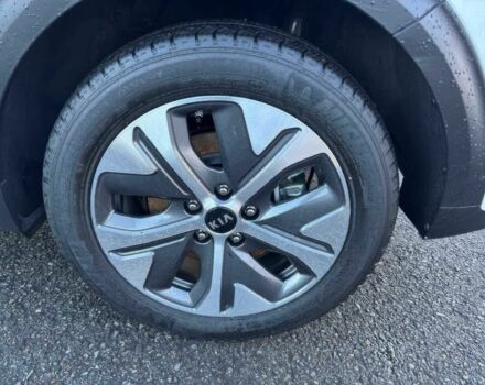 Білий Кіа Niro, об'ємом двигуна 0 л та пробігом 31 тис. км за 13900 $, фото 11 на Automoto.ua