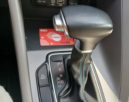 Белый Киа Niro, объемом двигателя 1.58 л и пробегом 93 тыс. км за 17900 $, фото 14 на Automoto.ua