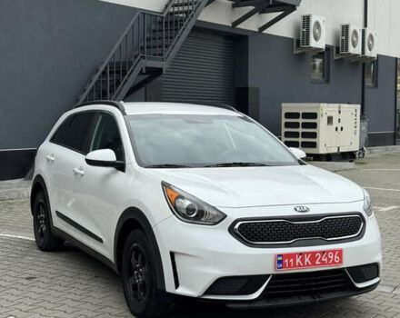 Киа Niro 2019 в Хмельницком на Automoto.ua Белый Киа Niro, объемом двигателя 1.6 л и пробегом 320 тыс. км за 12400 $, фото 1 на Automoto.ua