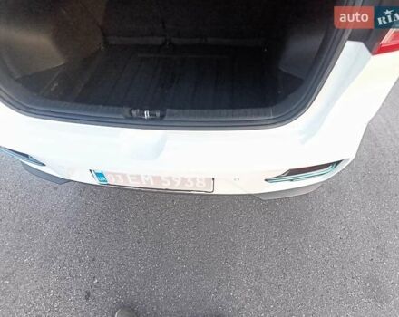 Киа Niro 2019 в Радивилове на Automoto.ua Белый Киа Niro, объемом двигателя 0 л и пробегом 126 тыс. км за 17800 $, фото 24 на Automoto.ua