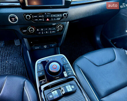 Белый Киа Niro, объемом двигателя 0 л и пробегом 135 тыс. км за 16999 $, фото 18 на Automoto.ua