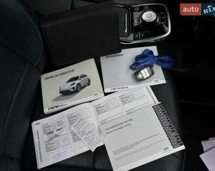 Белый Киа Niro, объемом двигателя 0 л и пробегом 100 тыс. км за 18999 $, фото 70 на Automoto.ua