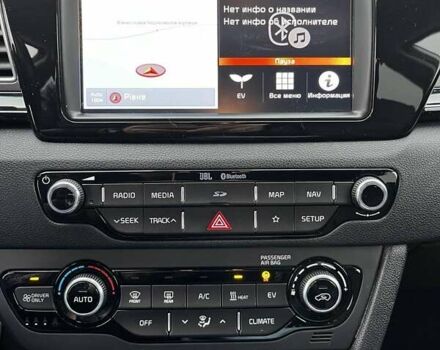 Белый Киа Niro, объемом двигателя 0 л и пробегом 150 тыс. км за 18000 $, фото 10 на Automoto.ua