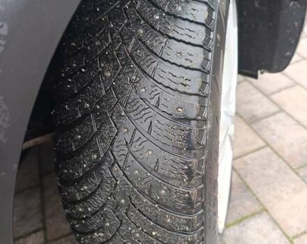 Белый Киа Niro, объемом двигателя 0 л и пробегом 127 тыс. км за 17400 $, фото 7 на Automoto.ua