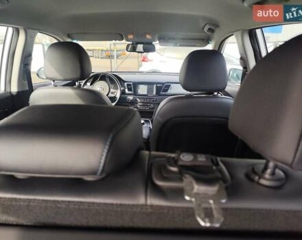 Белый Киа Niro, объемом двигателя 0 л и пробегом 105 тыс. км за 17555 $, фото 53 на Automoto.ua