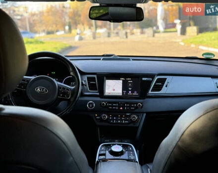 Белый Киа Niro, объемом двигателя 0 л и пробегом 147 тыс. км за 18500 $, фото 39 на Automoto.ua