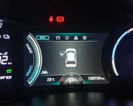 Белый Киа Niro, объемом двигателя 0 л и пробегом 199 тыс. км за 20000 $, фото 55 на Automoto.ua