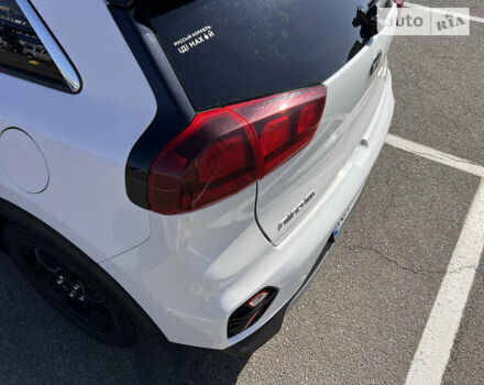 Киа Niro 2019 в Киеве на Automoto.ua Белый Киа Niro, объемом двигателя 1.59 л и пробегом 51 тыс. км за 19500 $, фото 8 на Automoto.ua