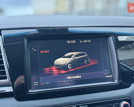 Білий Кіа Niro, об'ємом двигуна 0 л та пробігом 124 тис. км за 16999 $, фото 39 на Automoto.ua