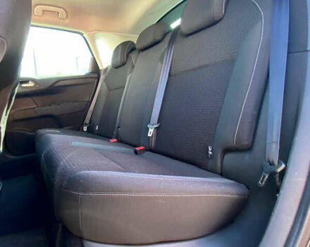 Белый Киа Niro, объемом двигателя 0 л и пробегом 70 тыс. км за 18850 $, фото 20 на Automoto.ua