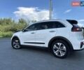 Белый Киа Niro, объемом двигателя 0 л и пробегом 145 тыс. км за 19700 $, фото 1 на Automoto.ua