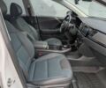 Белый Киа Niro, объемом двигателя 0 л и пробегом 43 тыс. км за 15000 $, фото 6 на Automoto.ua