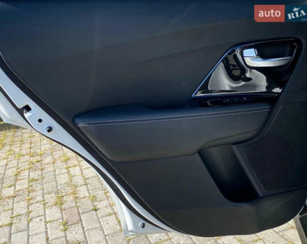 Белый Киа Niro, объемом двигателя 0 л и пробегом 70 тыс. км за 18850 $, фото 32 на Automoto.ua